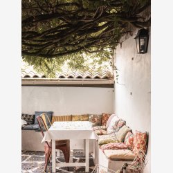 Jeanne d'Arc Living Magasin 2-24