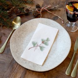 Serviet m. julmotiv, fyrgren med julestok