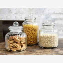 Opbevaringsglas med riller. mellem