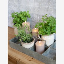 Chic Antique, bakke med 8 rum og hndtag