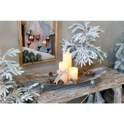 Fad p fdder i antique zink.