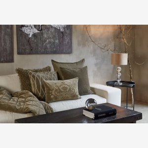 Pude i velour. 50x50 cm. Oliven