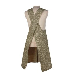 Siri Forklde i grn med blomster