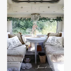 Jeanne d'Arc living Magasin nr. 5-25