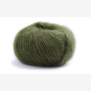 Premia silk-mohair. Pine. 25 g