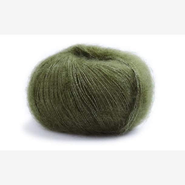 Premia silk-mohair. Pine. 25 g