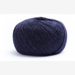 Merida slidstrk bluse og strmpegarn. 50g, Navy