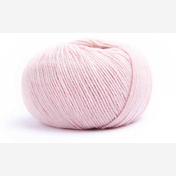 Merida slidstrk bluse og strmpegarn. 50g, Antique Pink