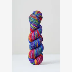 Uneek Fingering h�ndfarvet garn. 100g fed