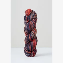 Uneek Fingering h�ndfarvet garn. 100g fed