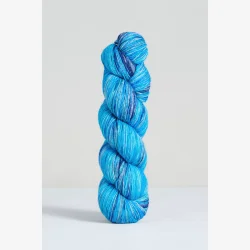 Uneek Fingering h�ndfarvet garn. 100g fed