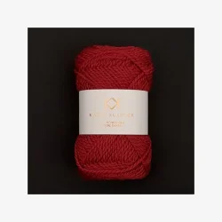 Recycled Bottle Yarn, 50g.               Perfekt til tasker, kurve, interir og udendrs projekter.