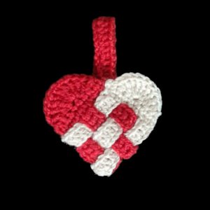 H�klet, flettet julehjerte - trykt opskrift