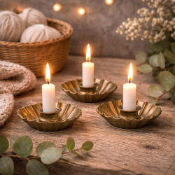 Lille filigran stage i antique messing