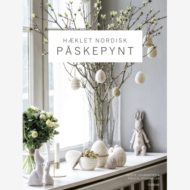 H�klet nordisk p�skepynt