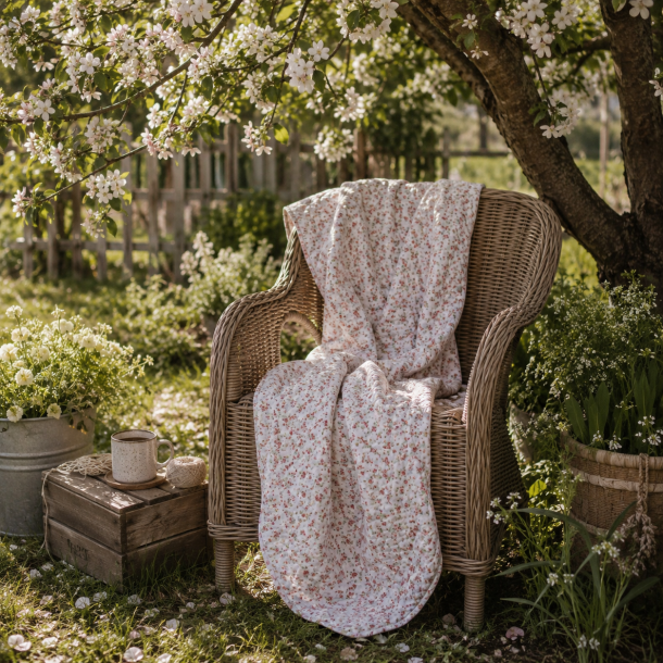 Vatteret quilt � romantisk blomster